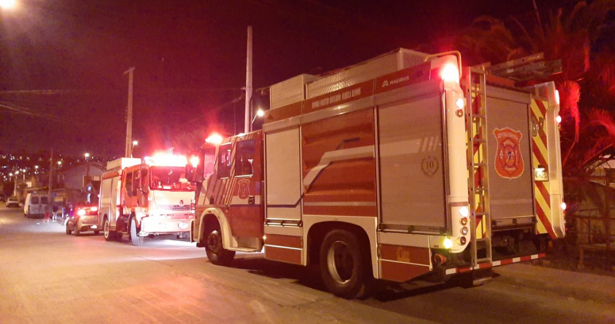 voluntaria-de-bomberos-fue-asaltada-y-golpeada-afuera-de-cuartel-en-la-serena.png