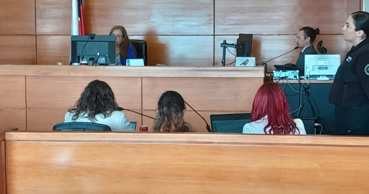 Formalización de mujer que dejó cuerpo de su bebé recién nacida en un refrigerador