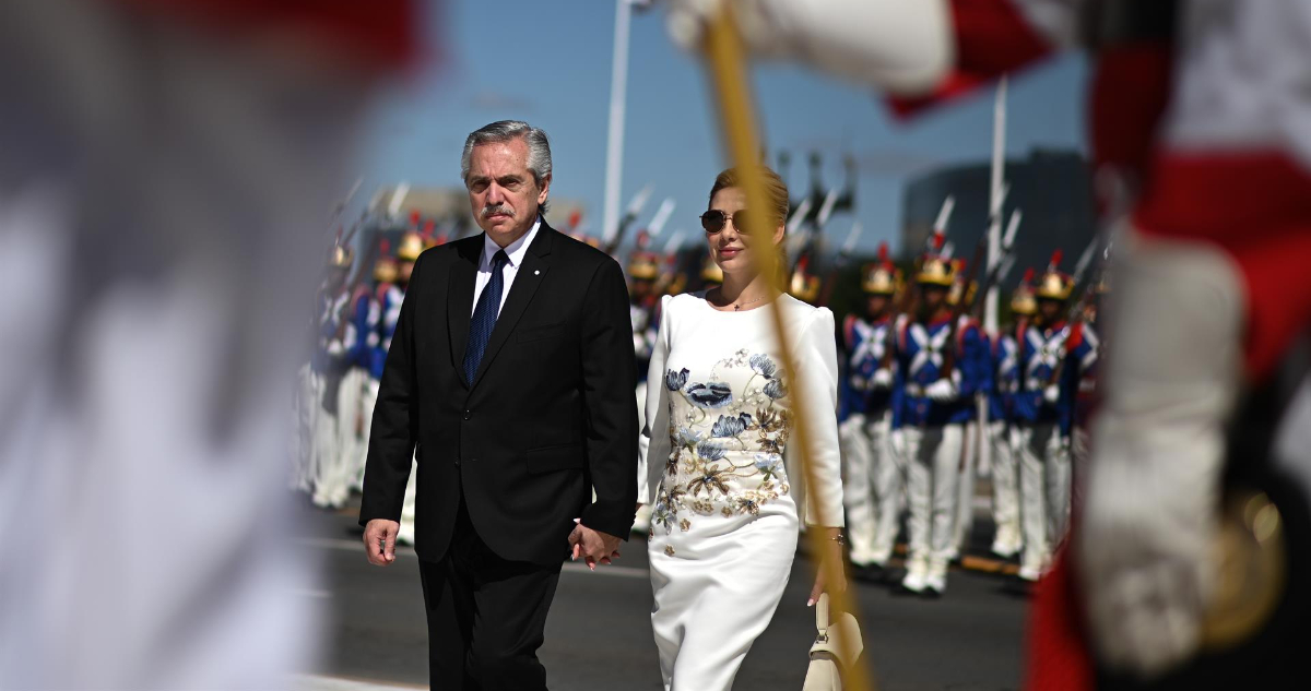 “Me dabas sopapos”: Revelan nuevos chats entre expresidente Alberto Fernández y Fabiola Yáñez