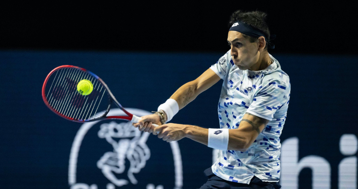 Alejandro Tabilo venció a Nuno Borges en París Bercy