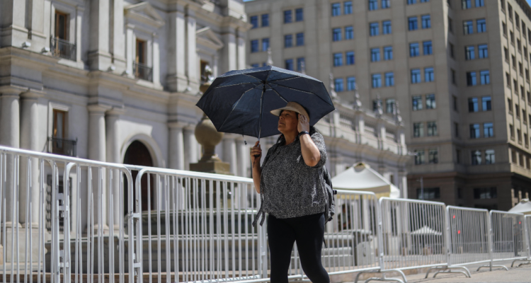 Termómetros llegarían a los 33 grados este viernes: DMC emite aviso por altas temperaturas en la RM