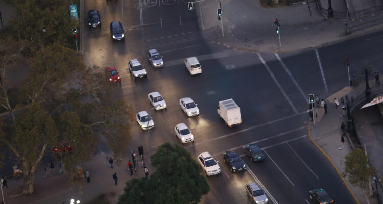 No se podrá virar a Pío Nono: las alternativas de tránsito por remodelación de Plaza Italia