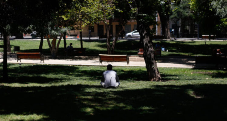 Condenan a 7 y 5 años de cárcel a sujetos que intimidaron y asaltaron a víctimas en Parque Forestal