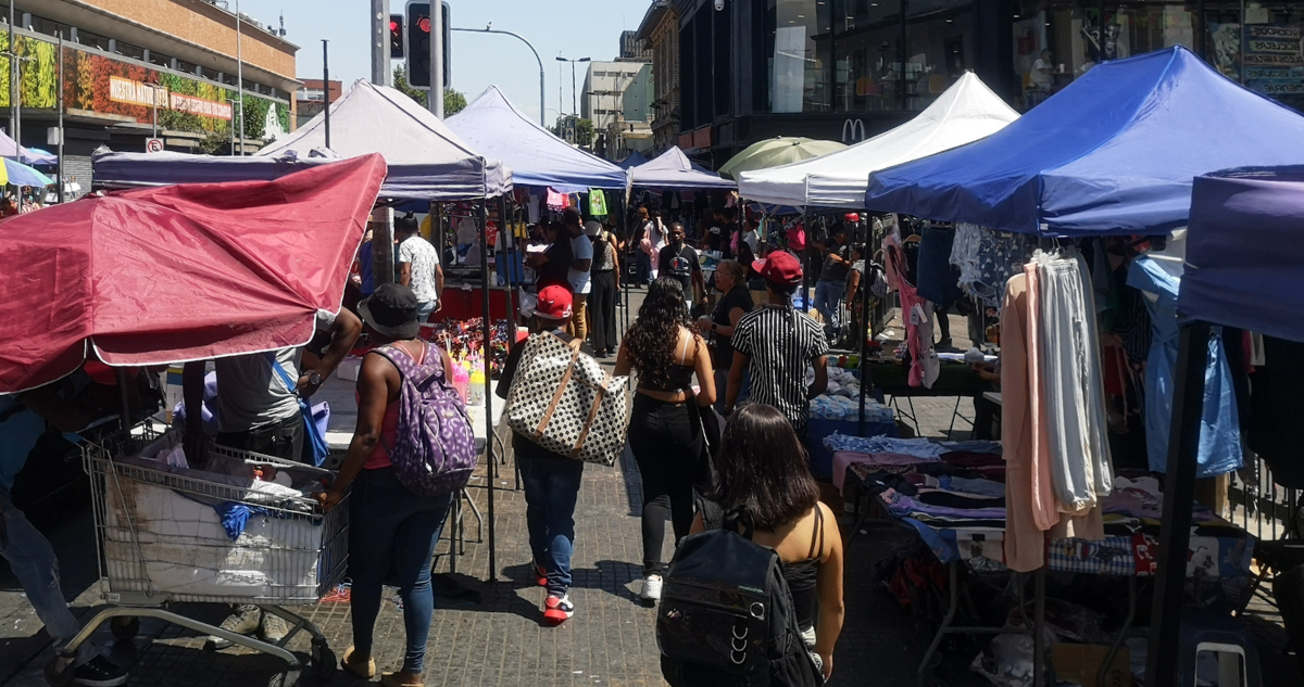 Avanza Ley de Migraciones: busca sancionar a extranjeros involucrados en riñas y comercio ambulante