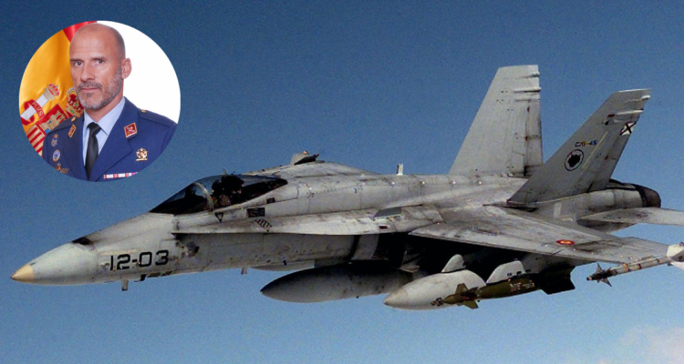 avión F-18