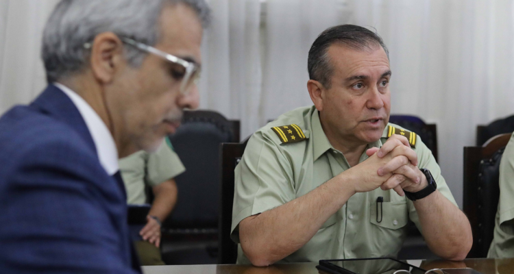 Balance de Carabineros: 255 procedimientos y 156 detenidos durante el fin de semana electoral