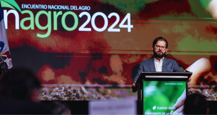 Presidente Boric confirma diálogos de alto nivel con Bolivia por reconducción de migrantes irregulares