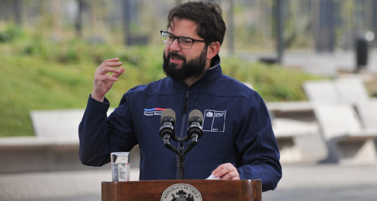 Confirman que Boric asistirá al Encuentro de Empresas del Bío Bío, marcado por cierre de Huachipato