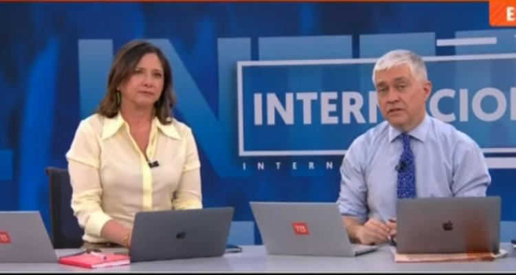 Conductores de Canal 13 en referencia a misiles de que interrumpieron entrevista en vivo
