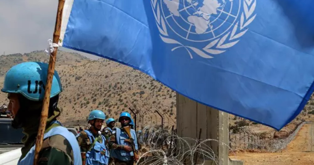 Cascos azules de la FINUL en la frontera entre Líbano e Israel