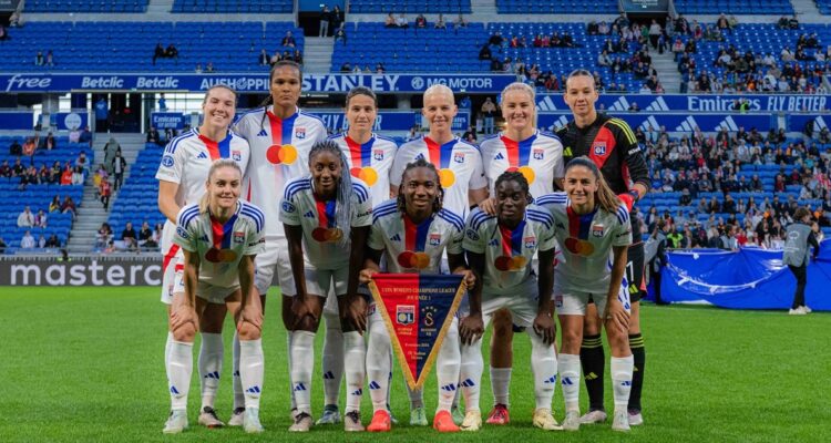 Lyon de Christiane Endler goleó al Galatasaray por Champions League Femenina.