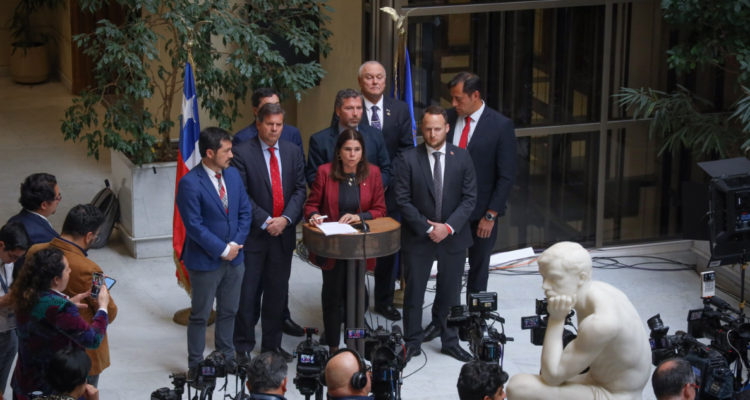 Diputados de Chile Vamos piden crear Comisión Especial Investigadora por caso Monsalve