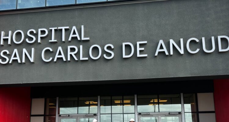 Critican cirugías con atención express a familiares de funcionarios en Hospital de Ancud