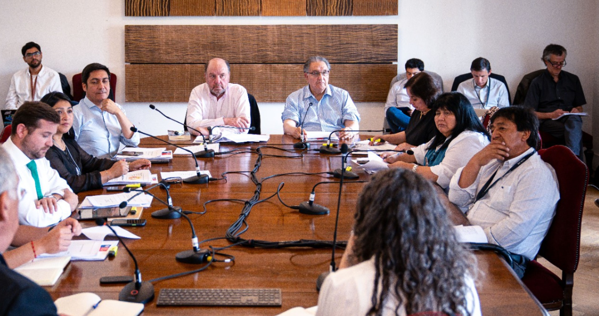 Sesión de Comisión para la Paz y el Entendimiento por restitución de tierras