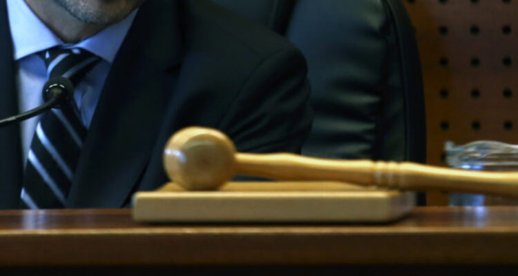 Condenan a la “Industria del Portonazo”: banda vendía vehículos robados con documentación falsa