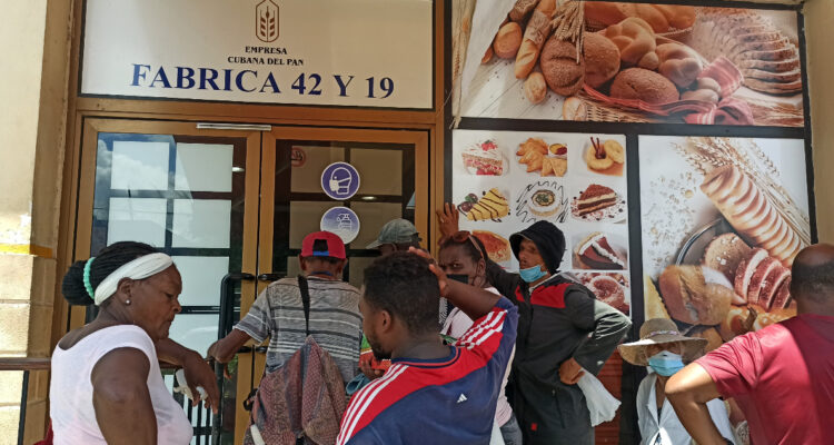 En Cuba siguen regulando los precios de los productos y multando a empresas que no respeten aquello