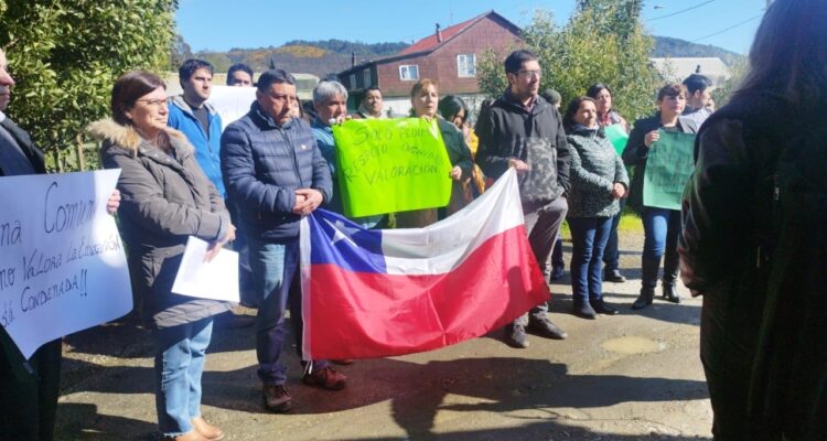 Liceo de Corral termina paro indefinido y evitan expulsión de director subrogante