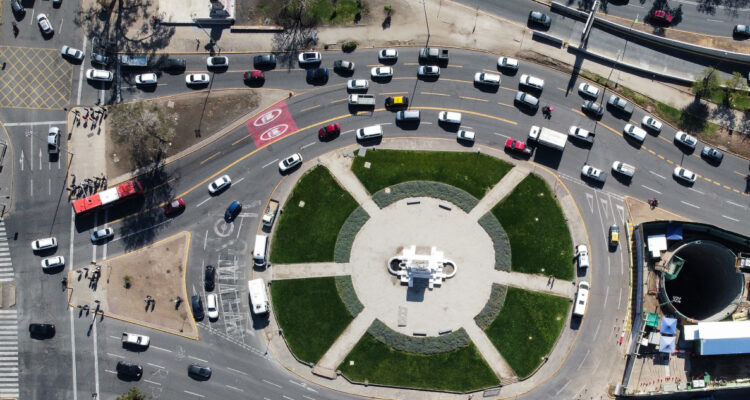 Este jueves comienza desvío en Plaza Italia que podría generar congestiones “nunca antes vistas”
