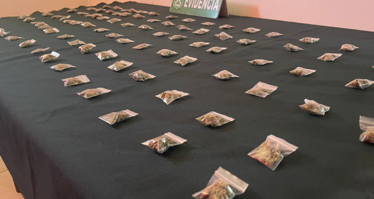 Dosis de marihuana decomisada en hombre detenido en centro de Concepción