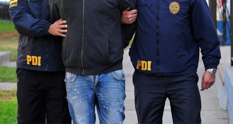 Operativos dejan tres detenidos por microtráfico en Los Ángeles y Cabrero: uno es menor de edad