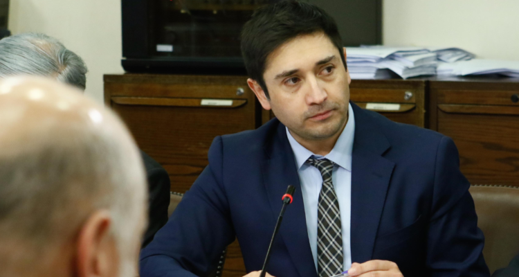 Diputado Calisto valoró iniciativas que se incluirán en reforma