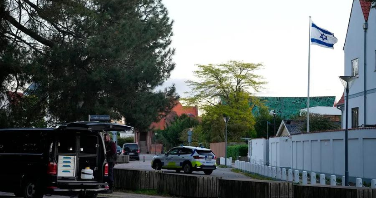 Detienen a tres suecos tras dos explosiones cerca de embajada de Israel en Dinamarca