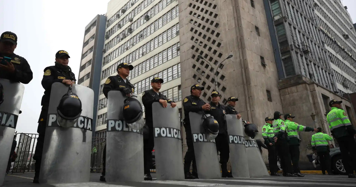 Polémica en Perú: Fiscal anticorrupción es suspendida por filtrar información