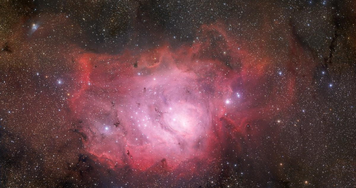 Telescopio James Webb capta el crecimiento de una galaxia del universo primitivo