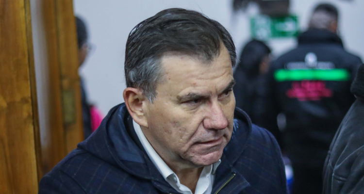 General (r) Bassaletti no podrá votar por sí mismo en Maipú: candidato a alcalde sufragará en La Reina