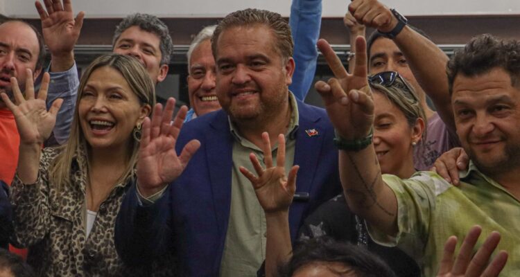 Sergio Giacaman tras pasar a segunda vuelta en elección de gobernador regional del Bío Bío