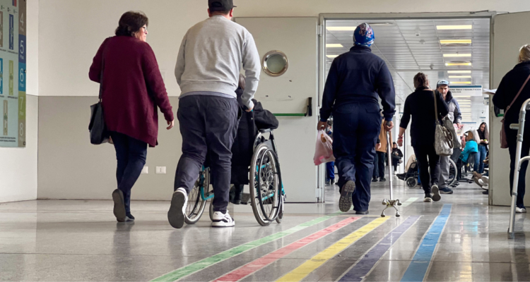 Gremios califican de insuficiente inyección de recursos para mantener hospitales operativos