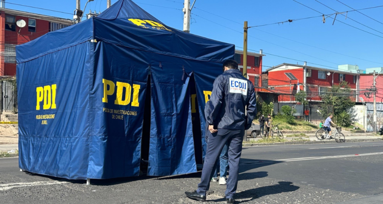 Hombre es asesinado de un disparo en la cabeza en plena vía pública en Lo Prado