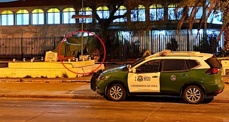 Hombre permanece en riesgo vital tras ser baleado en la cabeza al interior de ruco en Lo Espejo