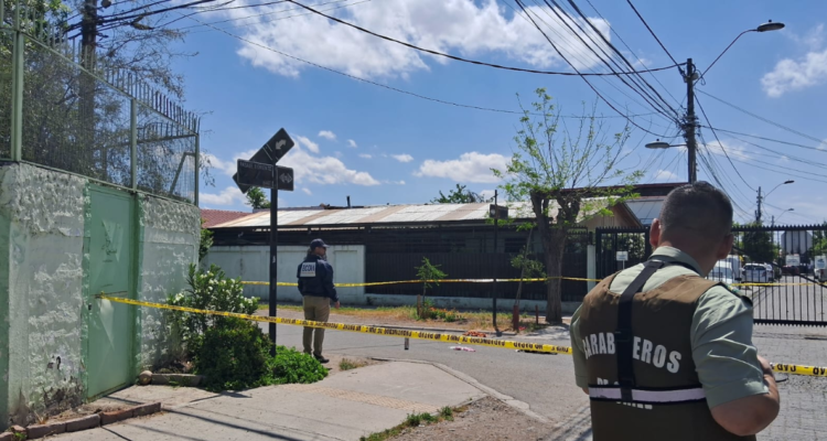 Indagan homicidio frustrado en La Granja: sujeto fue baleado en ambas pierna en vía pública