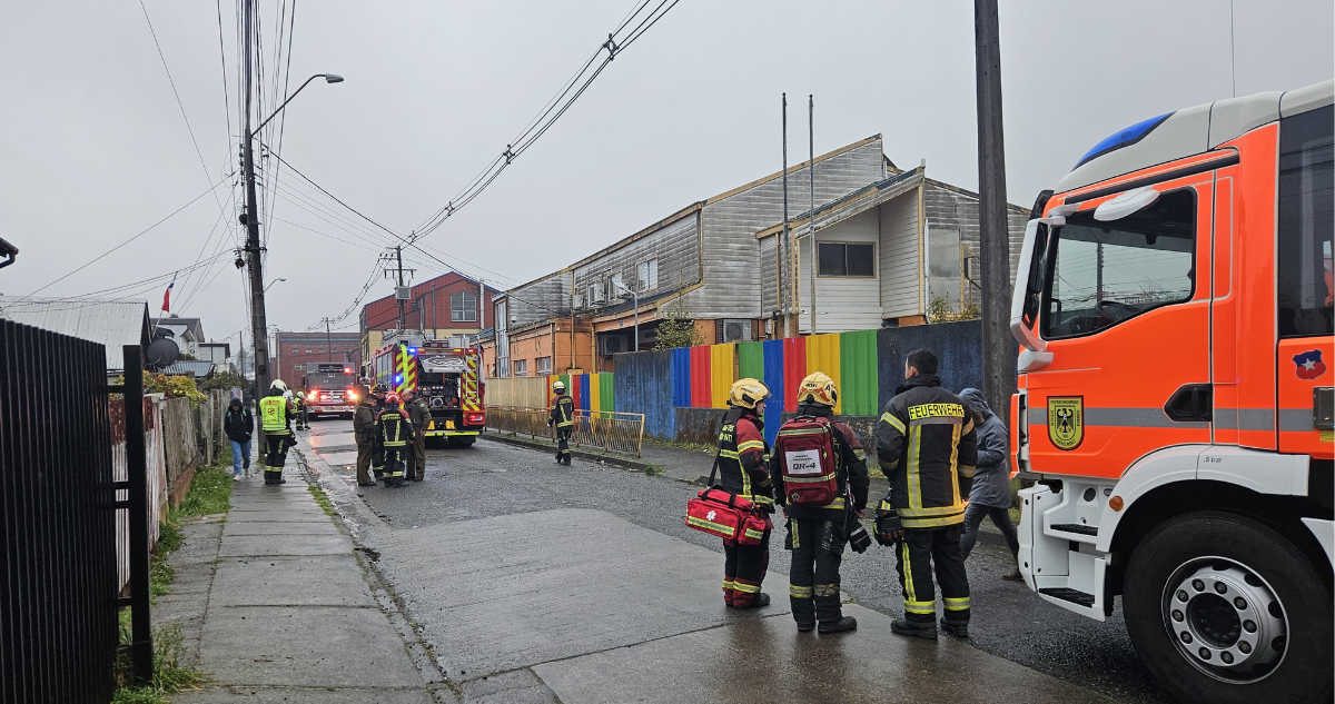 Más de 100 niños debieron ser evacuados desde jardín infantil tras posible fuga de gas en Puerto Montt