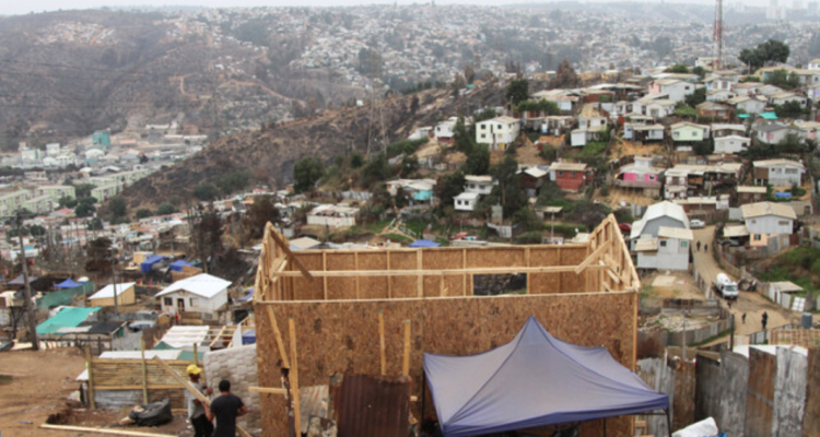 Parte de abogados querellantes de afectados por megaincendio piden cambio de fiscal