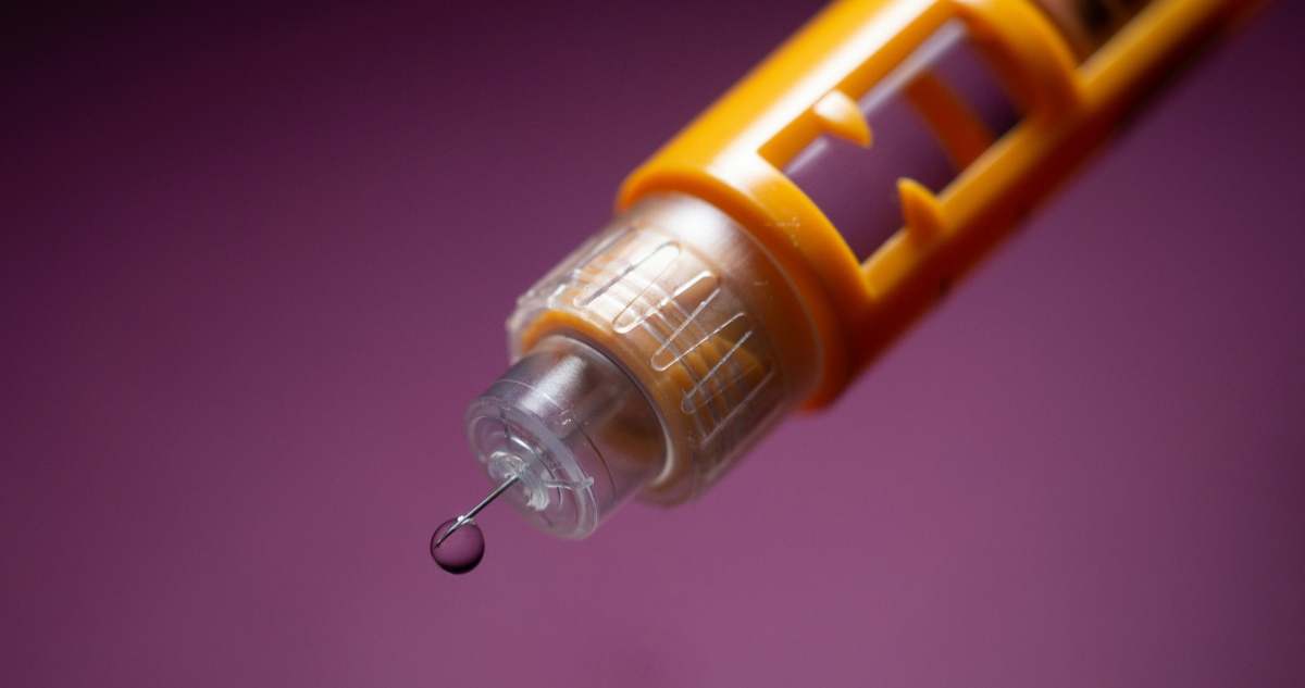 Foto de una inyección de insulina para pacientes con diabetes tipo 2