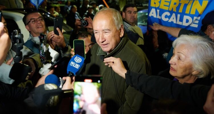 Jaime Bertin Valenzuela nuevo alcalde de Osorno