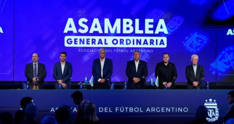 Justicia valida reelección de Chiqui Tapia en la AFA y contradice medida impuesta por gobierno Milei