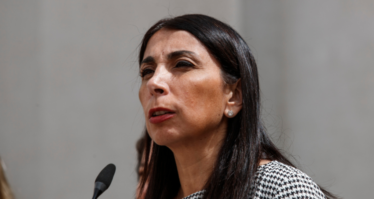 Karla RUbilar por Estallido Social