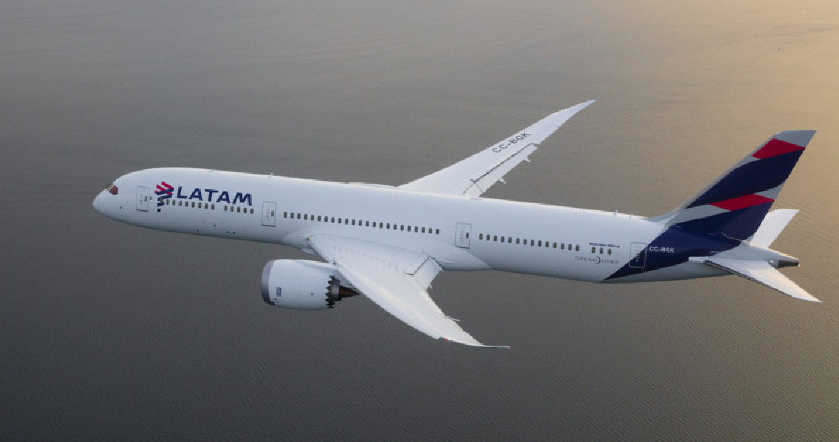 Latam Airlines busca salir al mercado internacional de deuda y vender US$1.200 millones en bonos