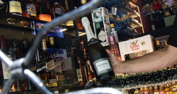 Este fin de semana del sábado 26 y doningo 27 de octubre ¿habrá ley seca por elecciones en Chile y feriado irrenunciable de segunda categoría?