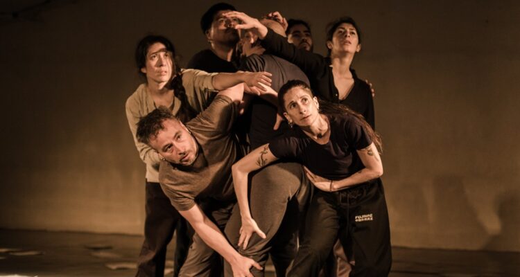 elenco maneras de reexistir