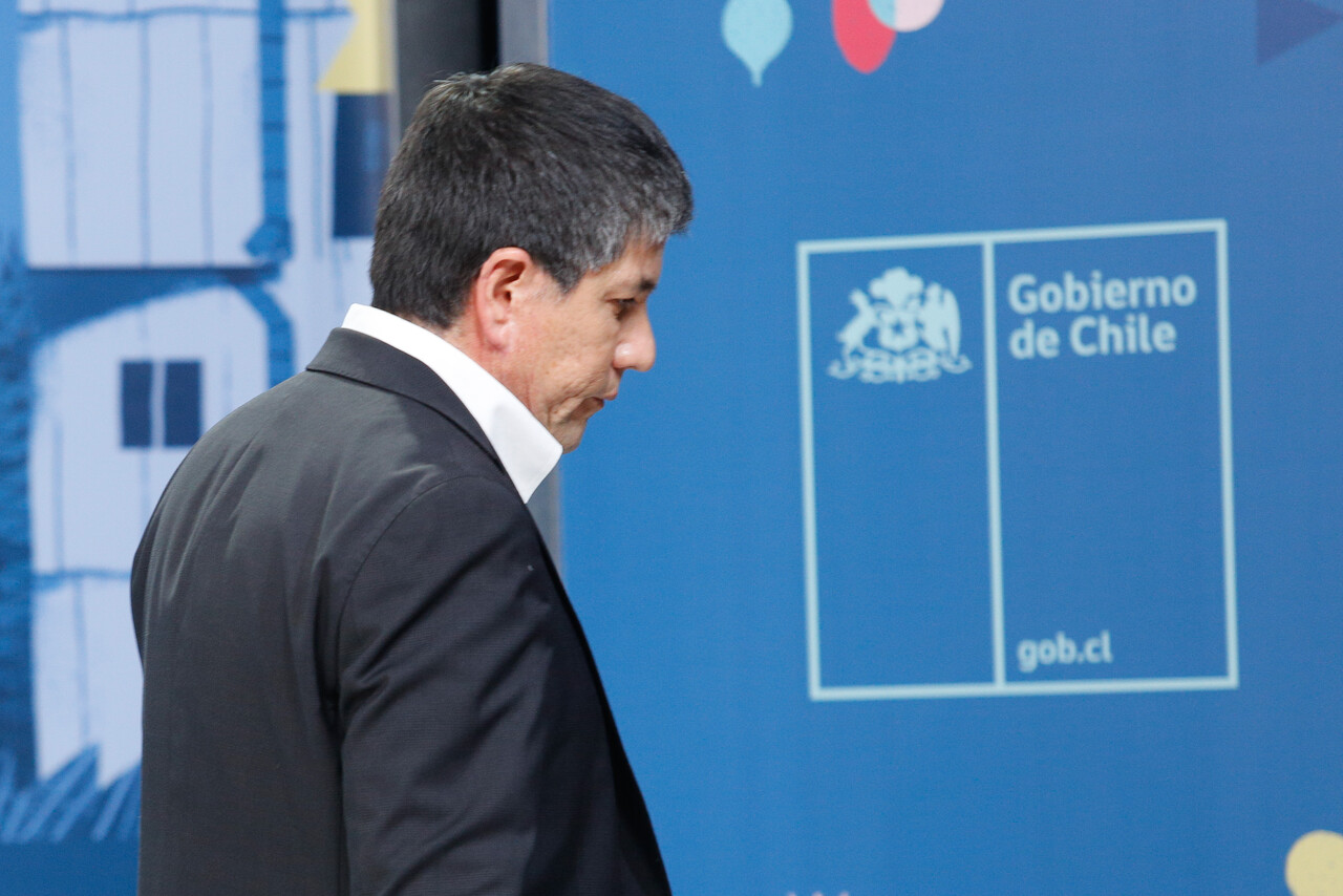 La PDI emite una alerta ante una eventual salida del país de Manuel Monsalve.