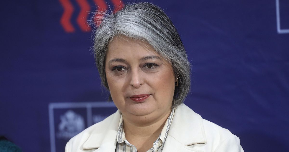 Jara pide “tranquilidad” tras muerte de funcionario en La Moneda: “Tenemos que esperar el informe”