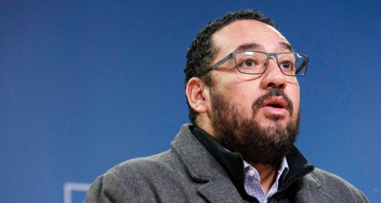 “No es real”: ministro Cataldo responde crítica de Magdalena Piñera por proyecto que pone fin al CAE