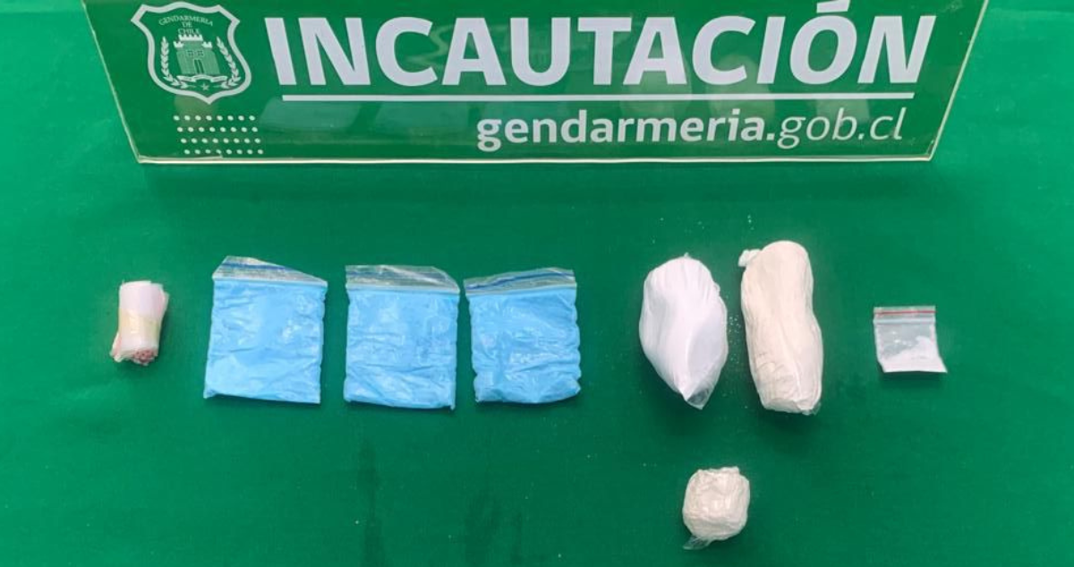 Mujer detenida tras ingresar droga en sus parte íntimas
