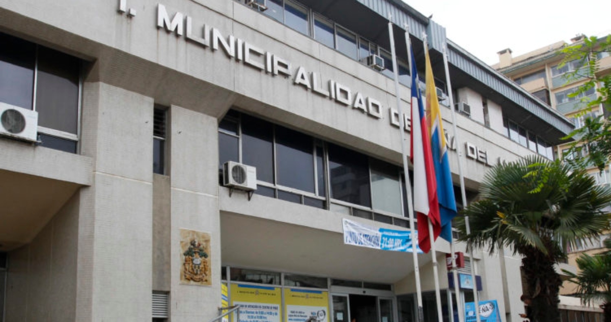 Municipio de Viña reporta reducción de déficit financiero: concejales acusan que anuncio tiene fin electoral
