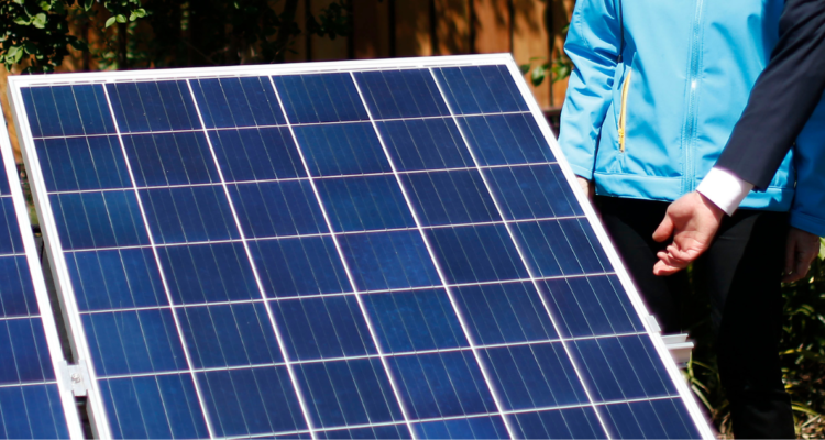 ¿Es conveniente para el bolsillo? Cuánto ahorrarías en tu cuenta de luz si instalas paneles solares