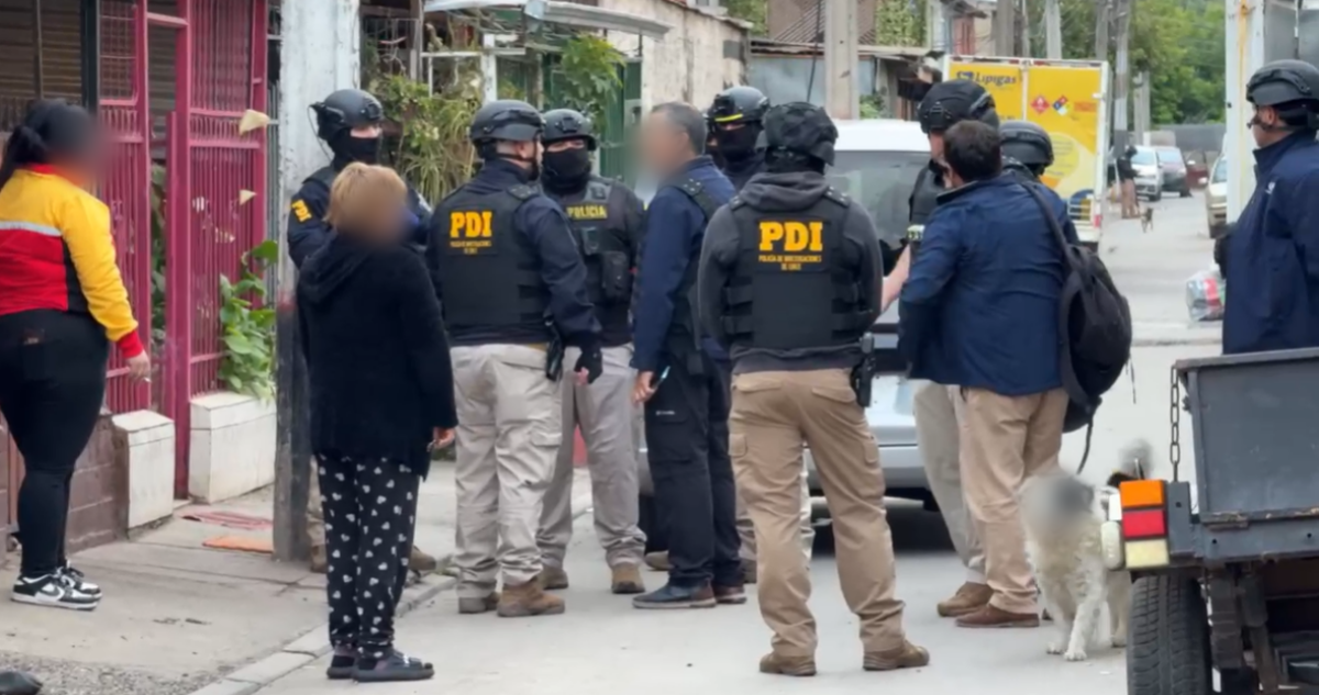 Al menos 20 detenidos deja operativo PDI para desbaratar una de las bandas más peligrosas de Maipú